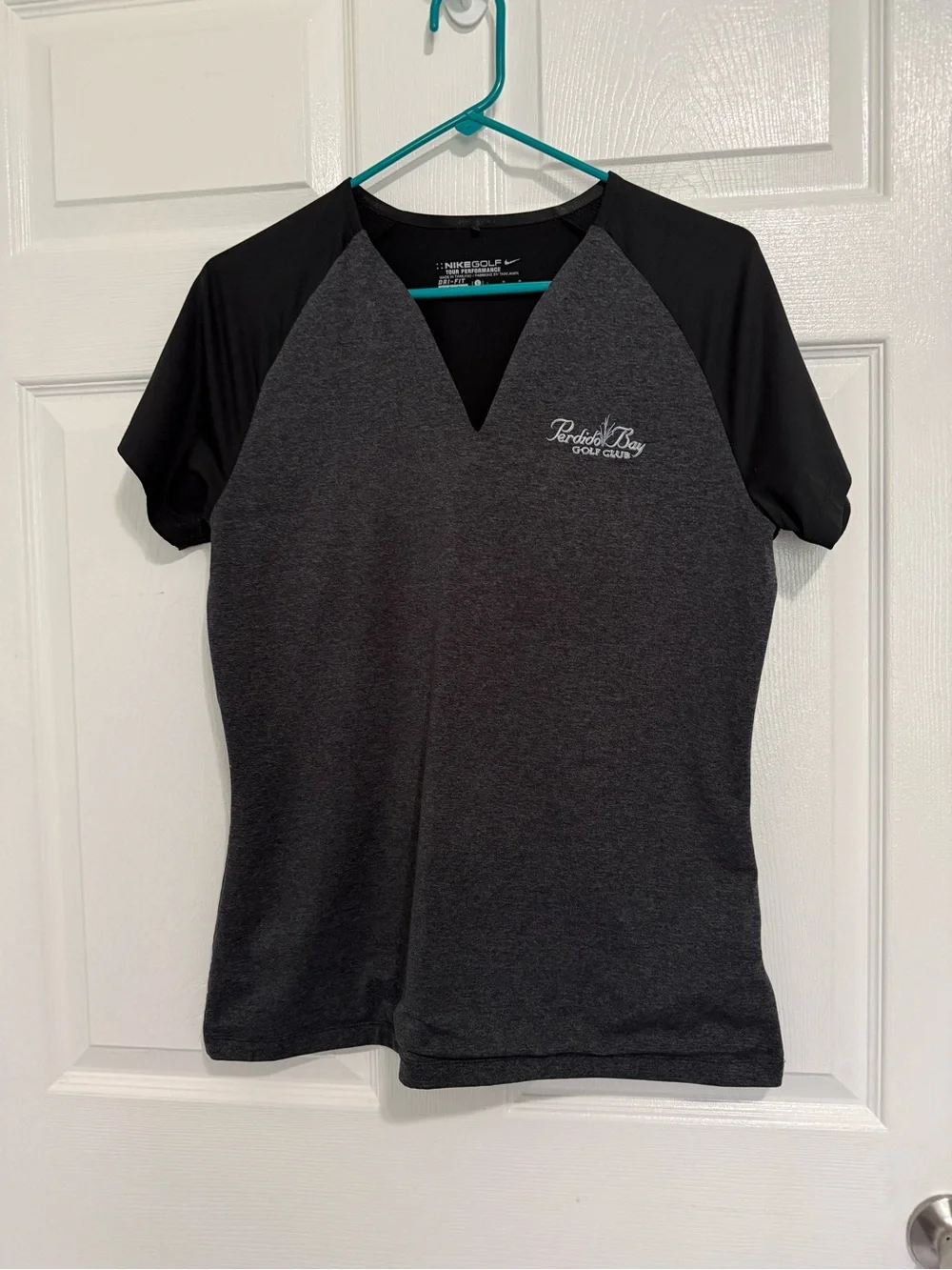 Women's Charcoal & Black V-Neck Golf Top
